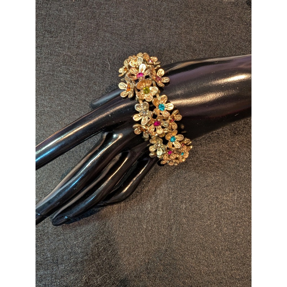 Vintage Signed Roxanne Assoulin RA Rhinestone Flower Stretch Bracelet